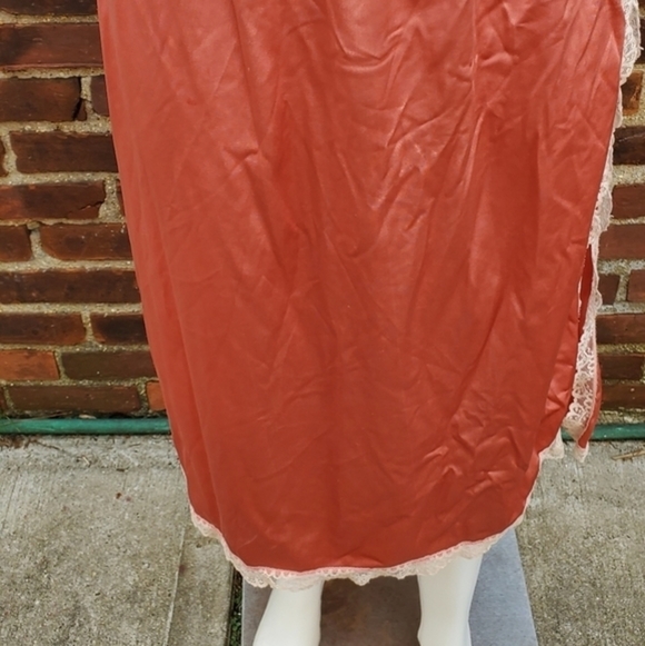 Peach vintage slip.M - Picture 4 of 8